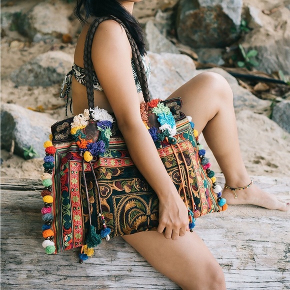 Thailand Tribal Tote Bag | Boho Bag | Pom Pom Bag - Picture 4 of 4